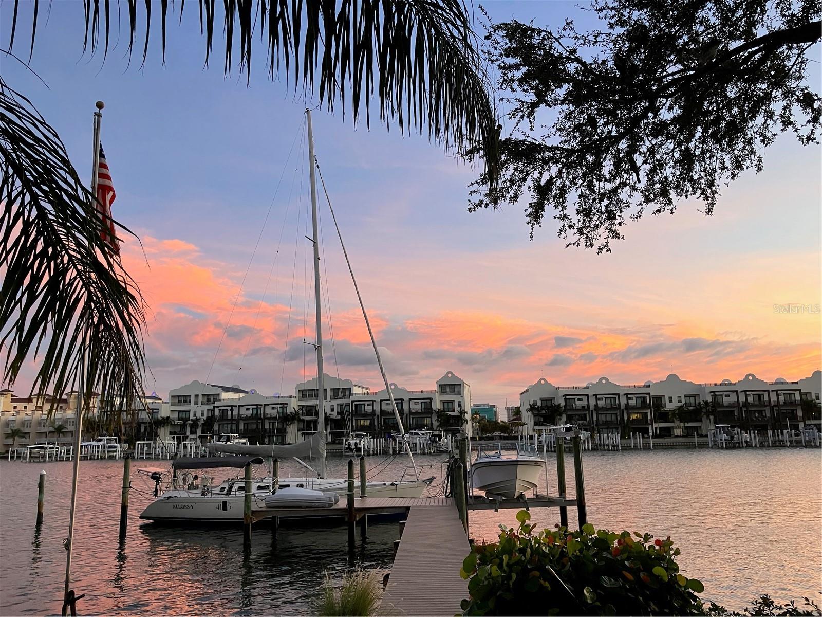 BAYSIDE SUB - Residential