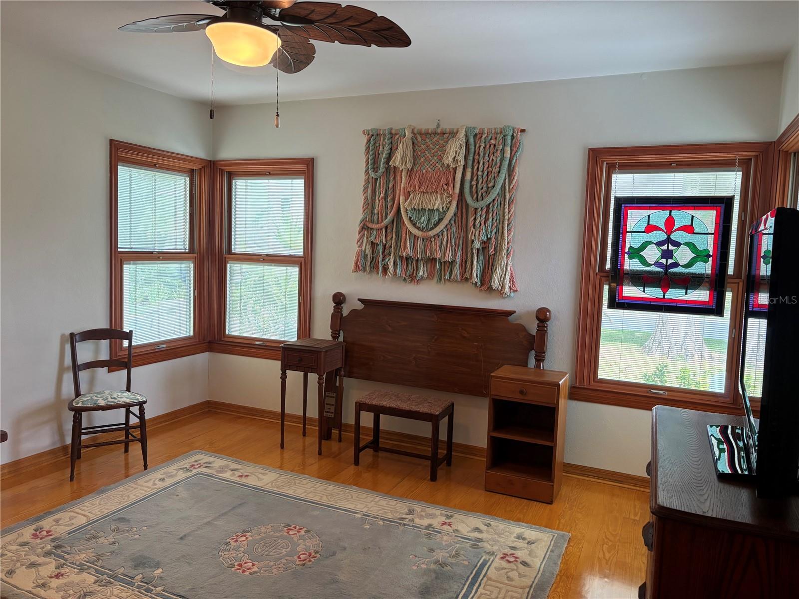 BAYSIDE SUB - Residential