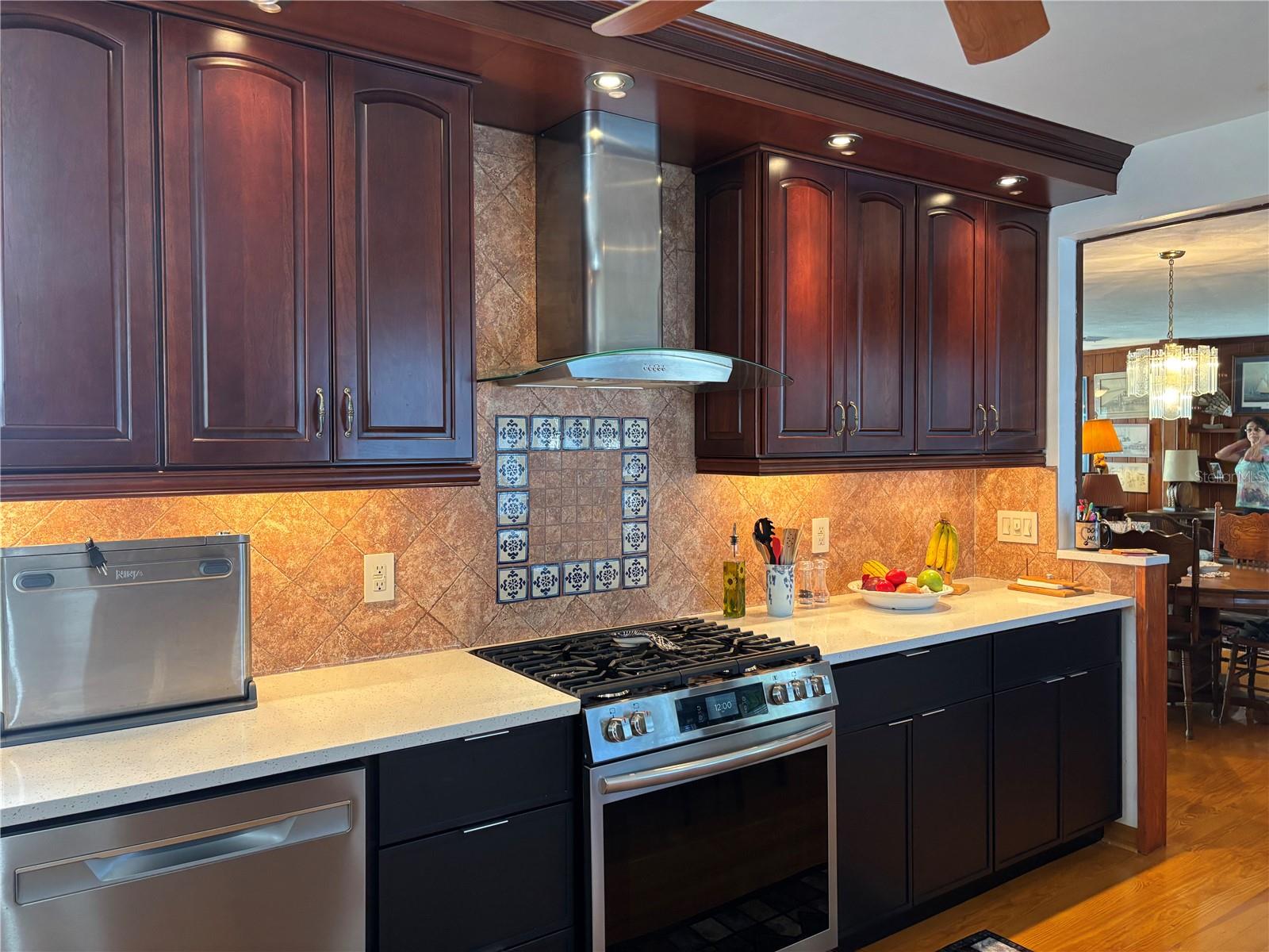 BAYSIDE SUB - Residential