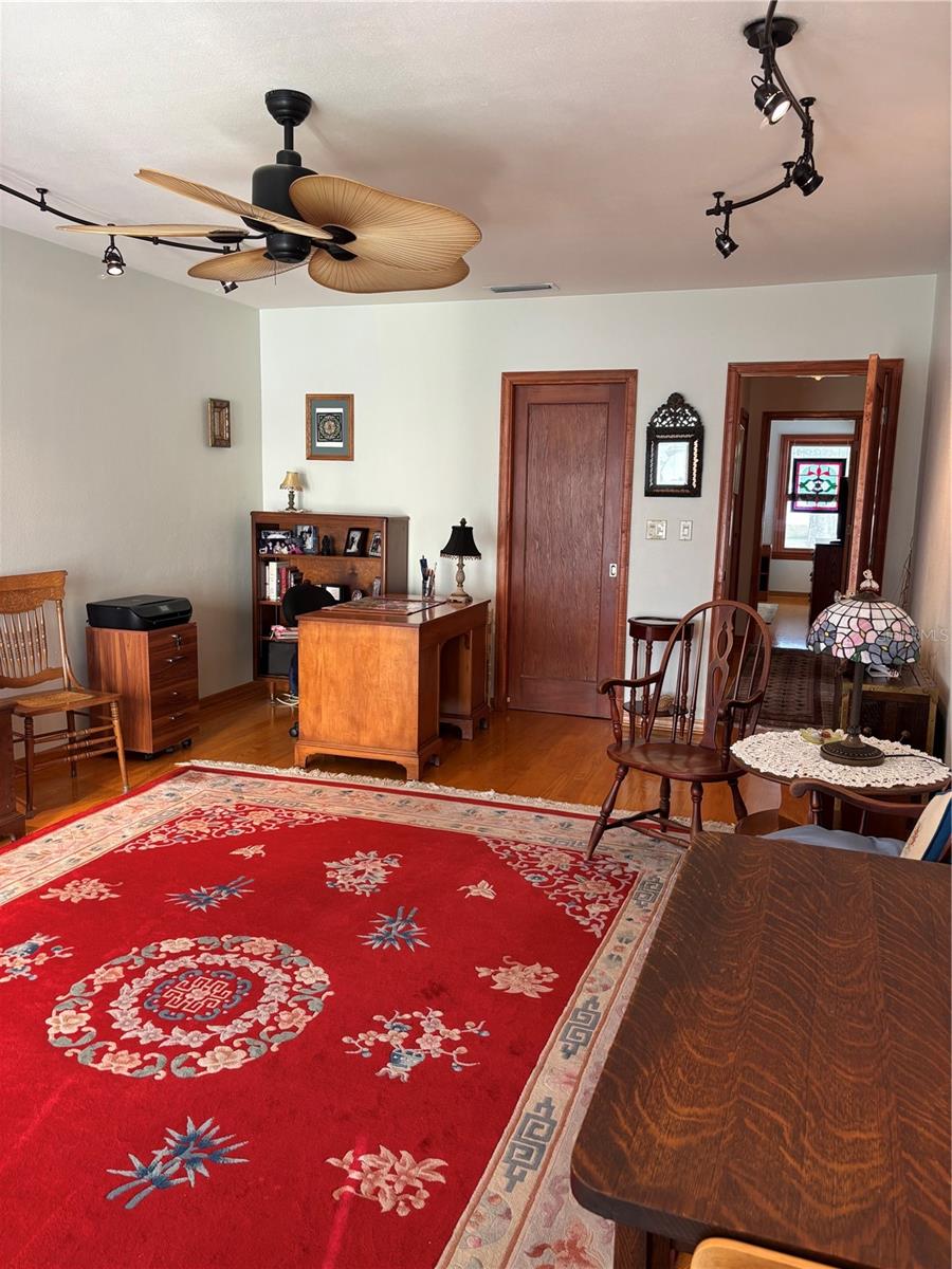 BAYSIDE SUB - Residential