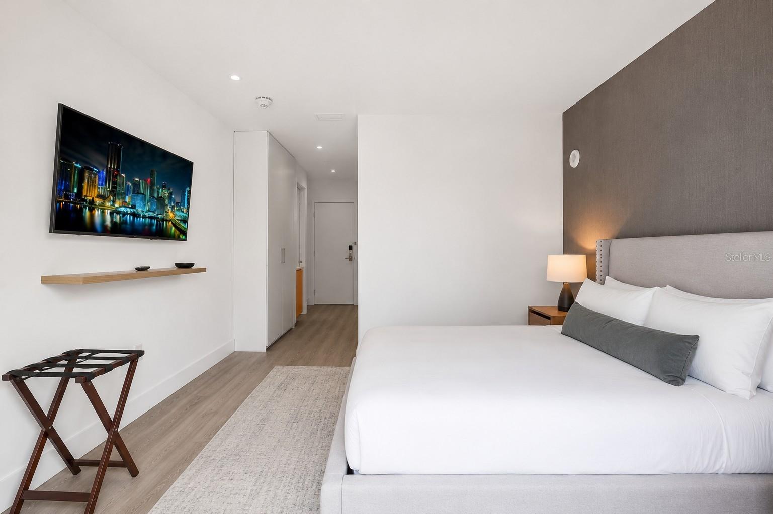 229 SW 9TH STREET 406