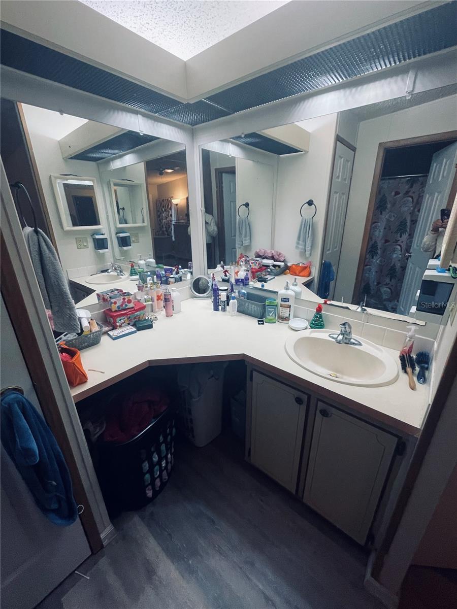 FLORIDA HIGHLANDS - Residential