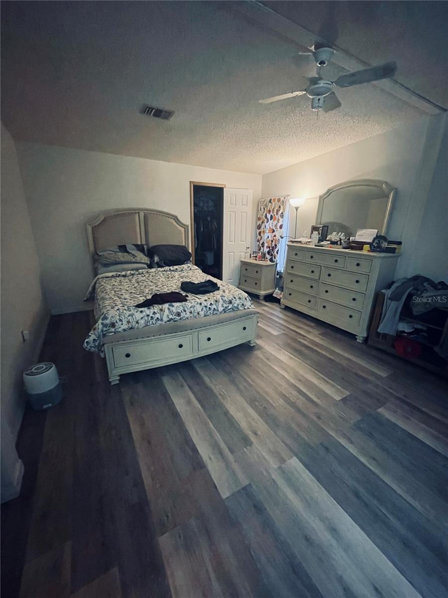 FLORIDA HIGHLANDS - Residential