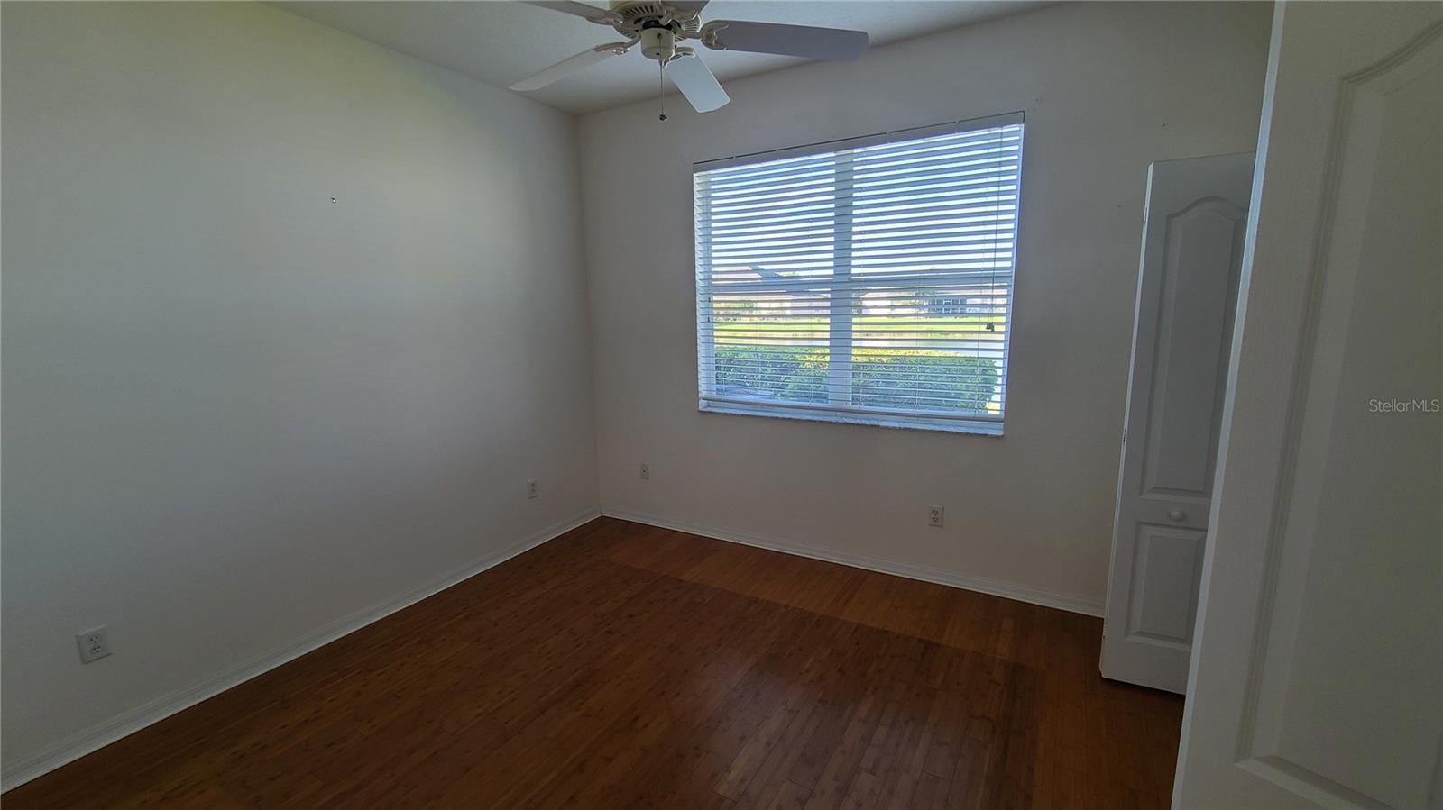 BRIDGEWATER PH 01 & 02 - Residential Lease