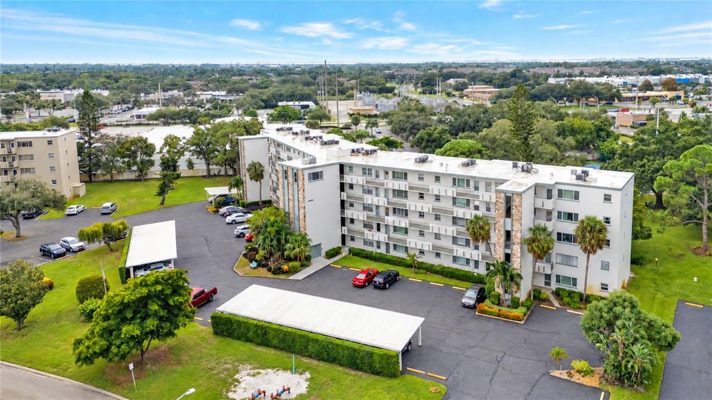 Photo of 4440 Ironwood Circle #206D, Bradenton, FL 34209 (MLS # A4710326)