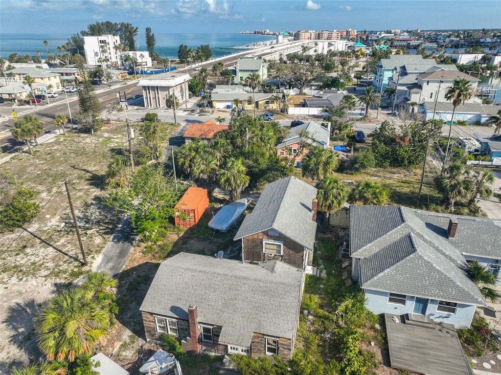 Photo of 108 125th Avenue, Treasure Island, FL 33706 (MLS # TB8394000)