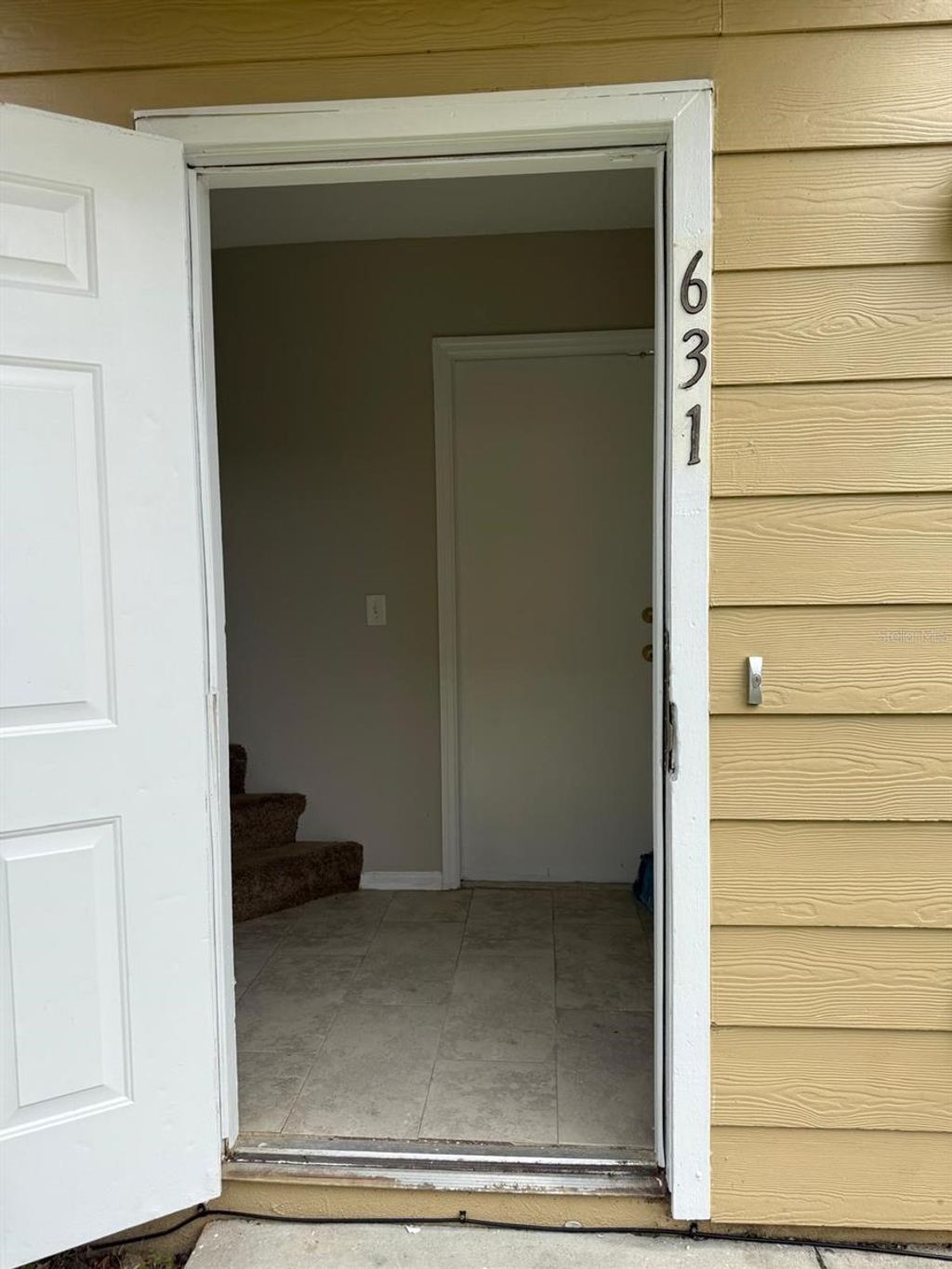 Photo of 631 Washington Palm Loop, Davenport, FL 33897 (MLS # O6393949)