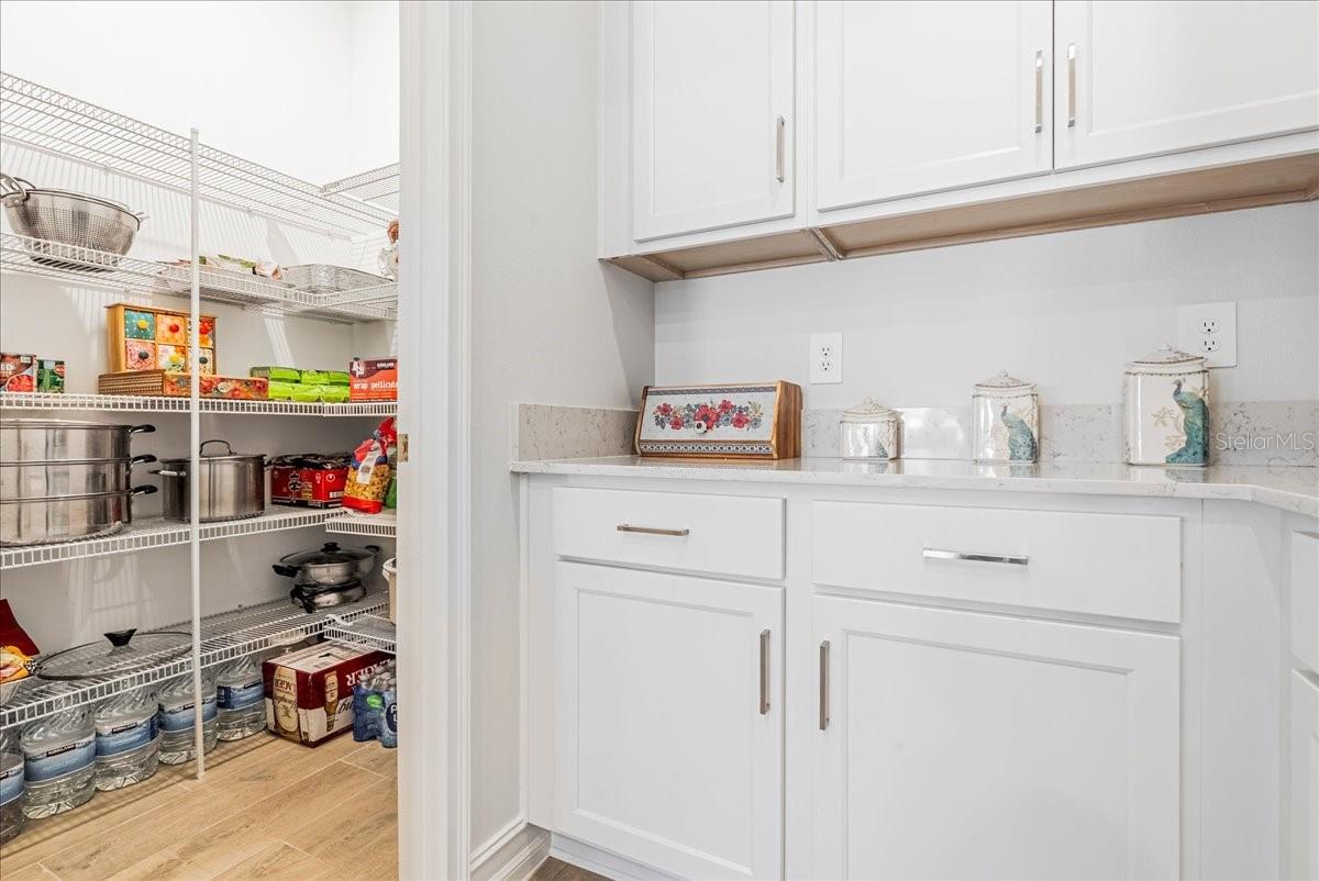 PEARL ESTATES - Residential