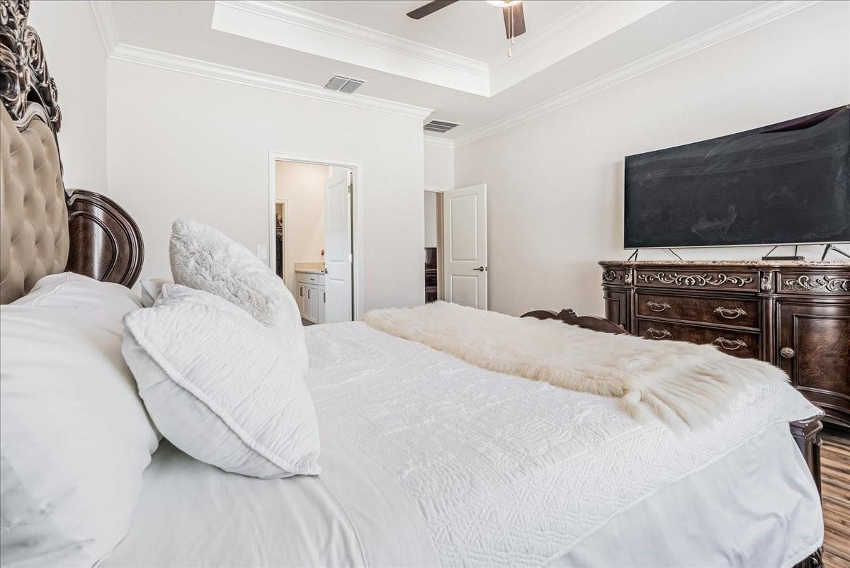 PEARL ESTATES - Residential