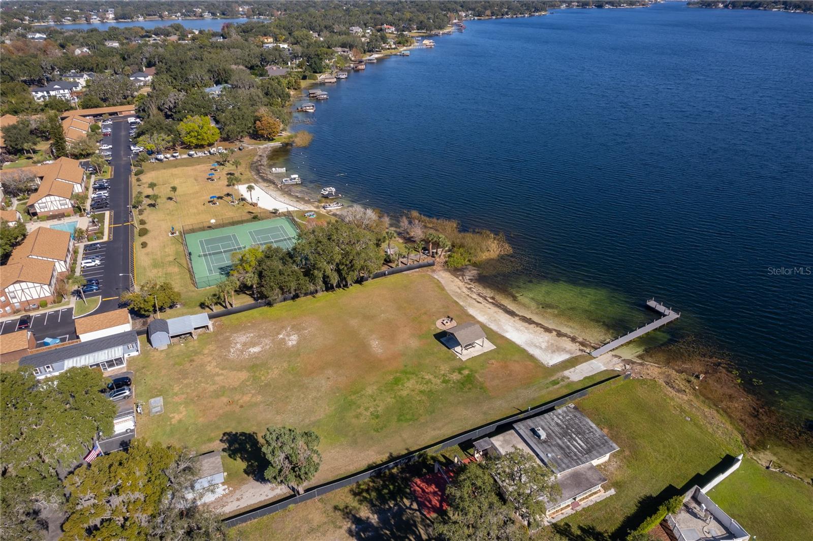 CAMELOT BY LAKE CONDO - Residential