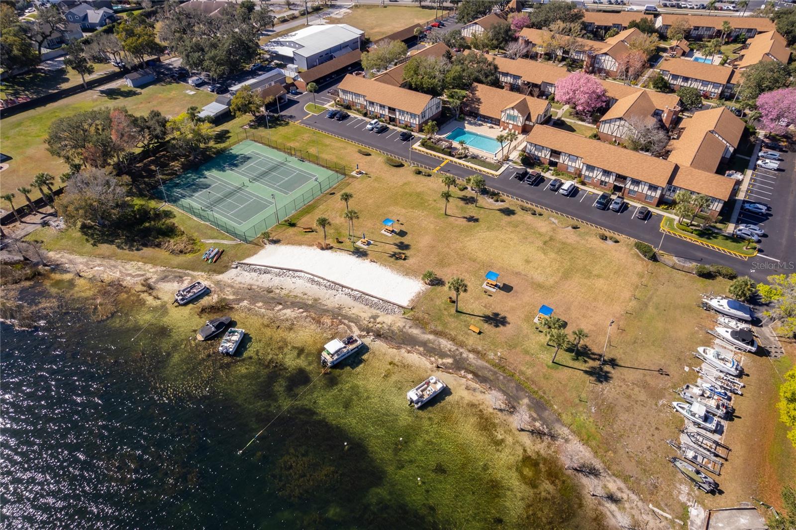 CAMELOT BY LAKE CONDO - Residential