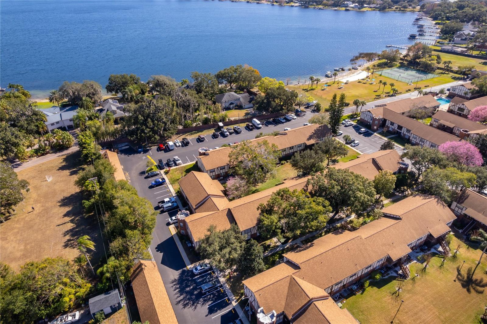 CAMELOT BY LAKE CONDO - Residential