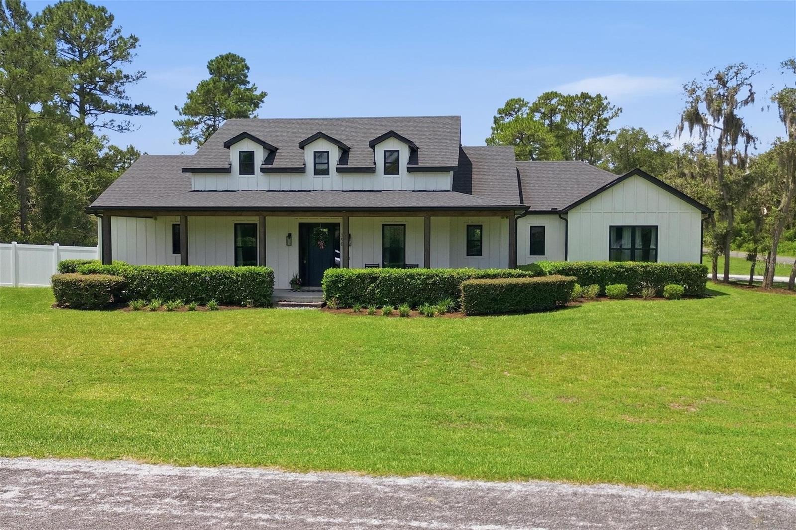 190 SCENIC MAGNOLIA DRIVE