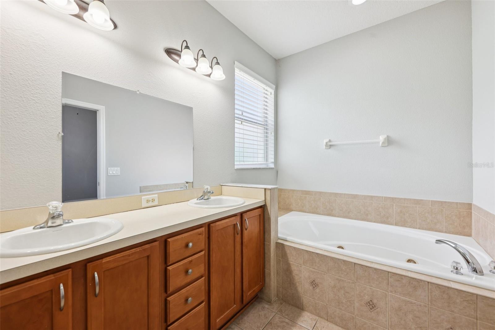 GRAND ISLAND RIDGE SUB - Residential