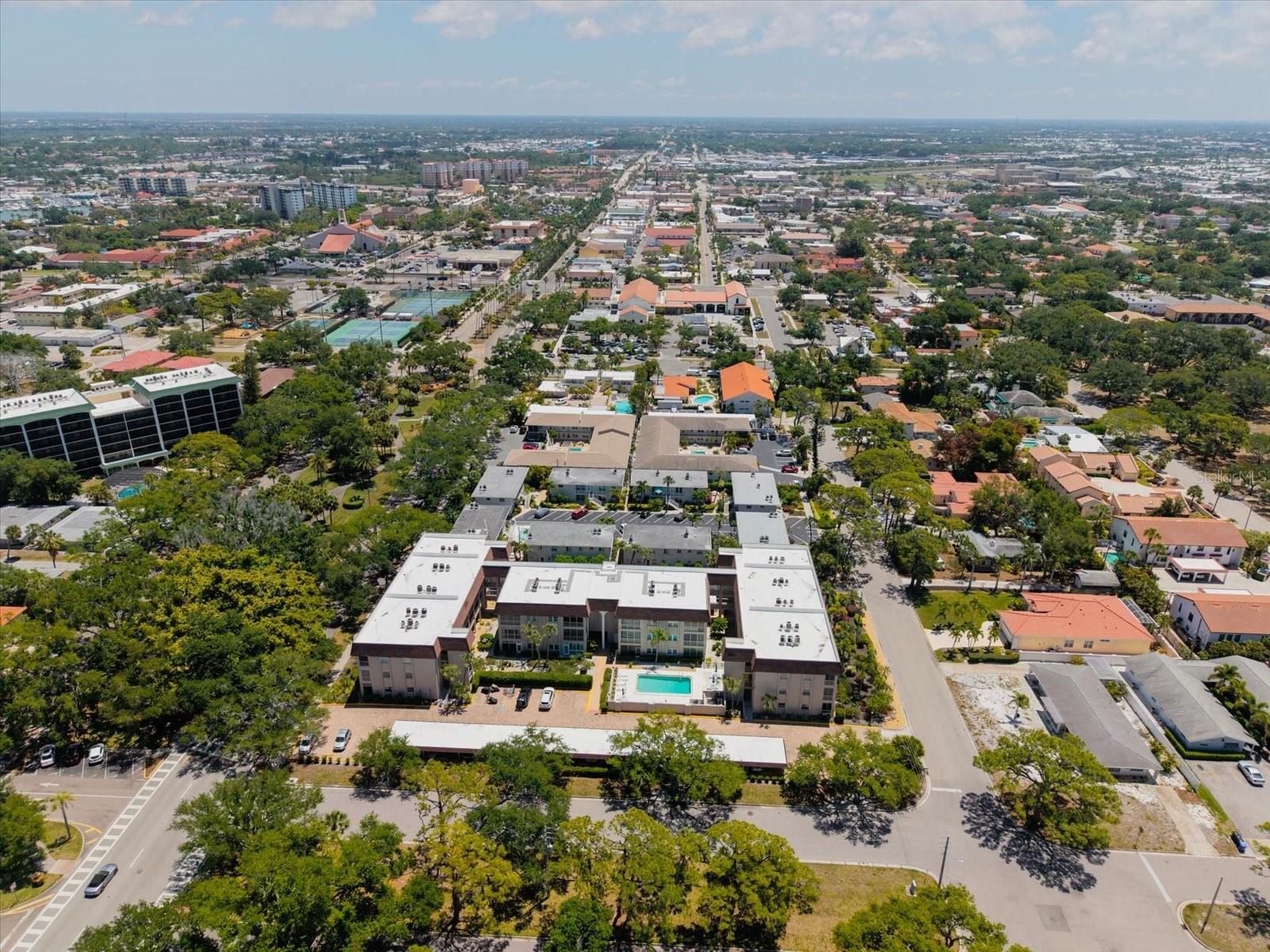 VENICE PARK - Residential