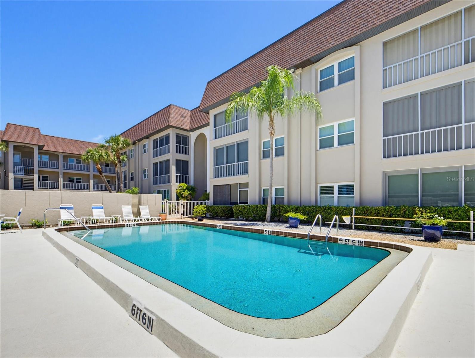 VENICE PARK - Residential