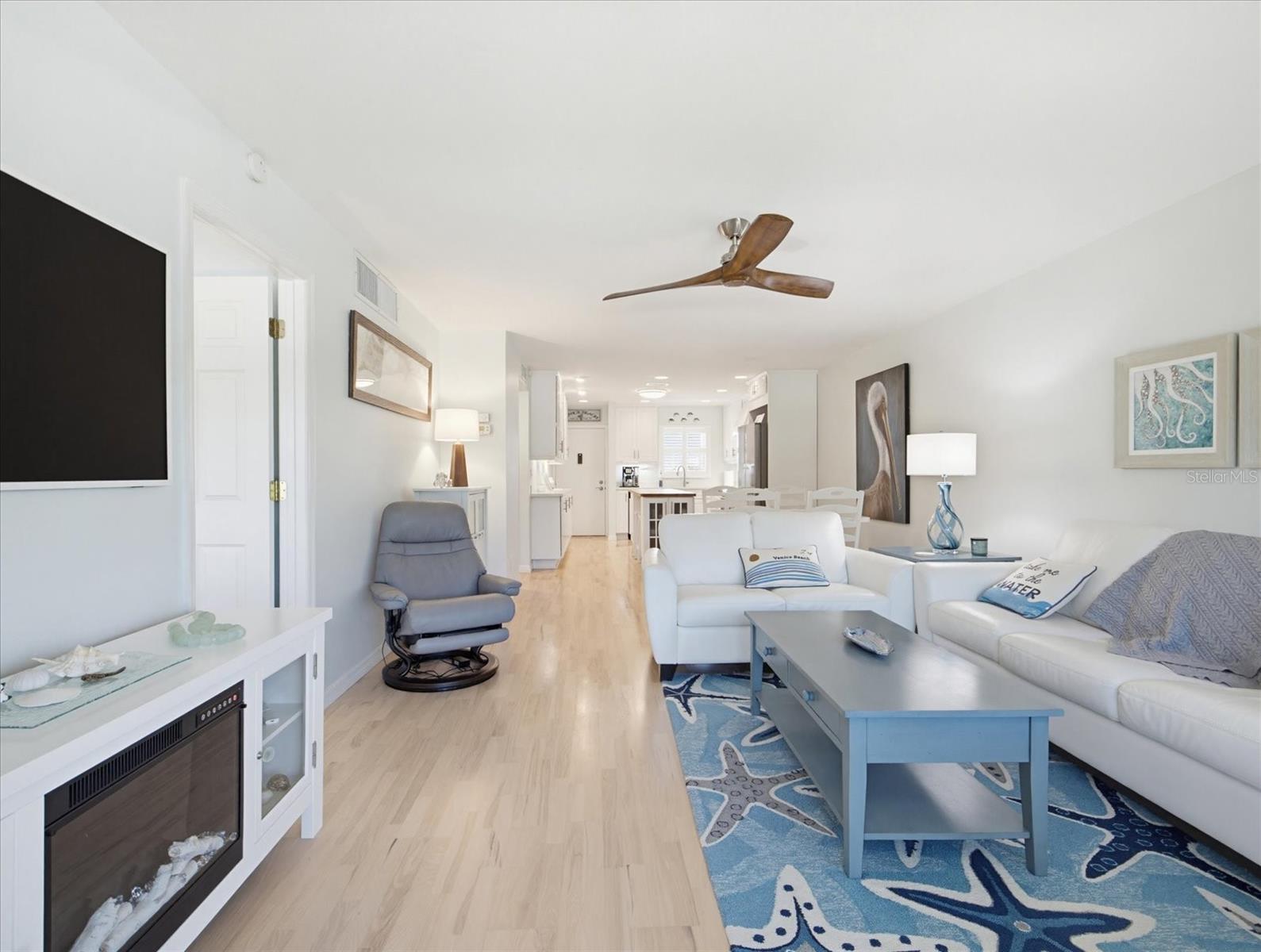 VENICE PARK - Residential