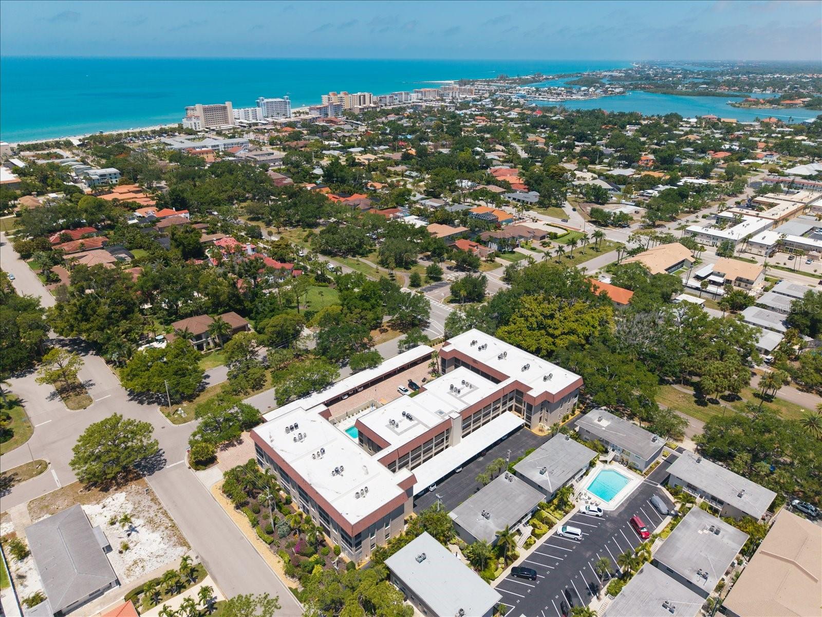 VENICE PARK - Residential