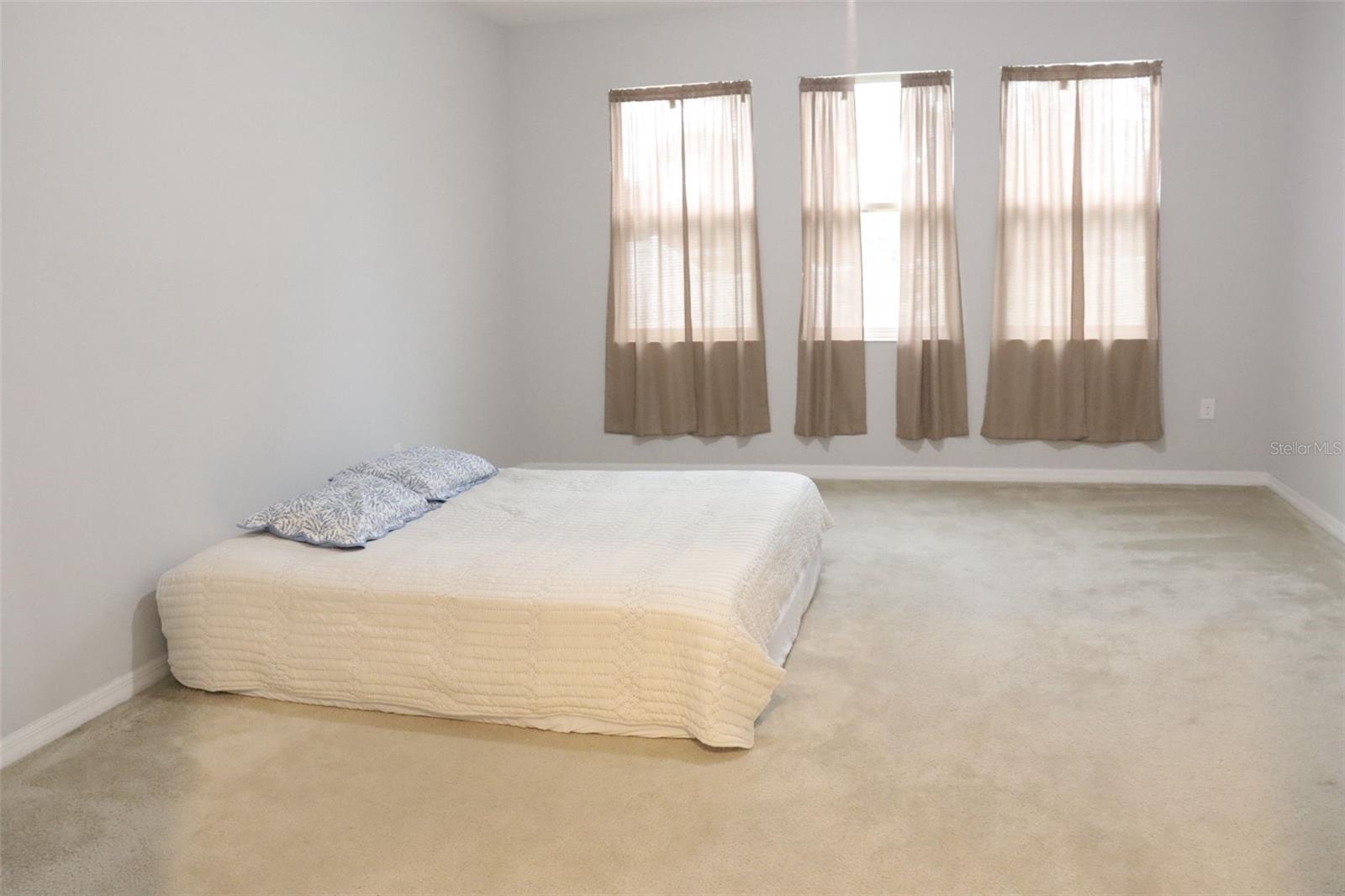 FOSTERS GROVE AT OVIEDO - Residential