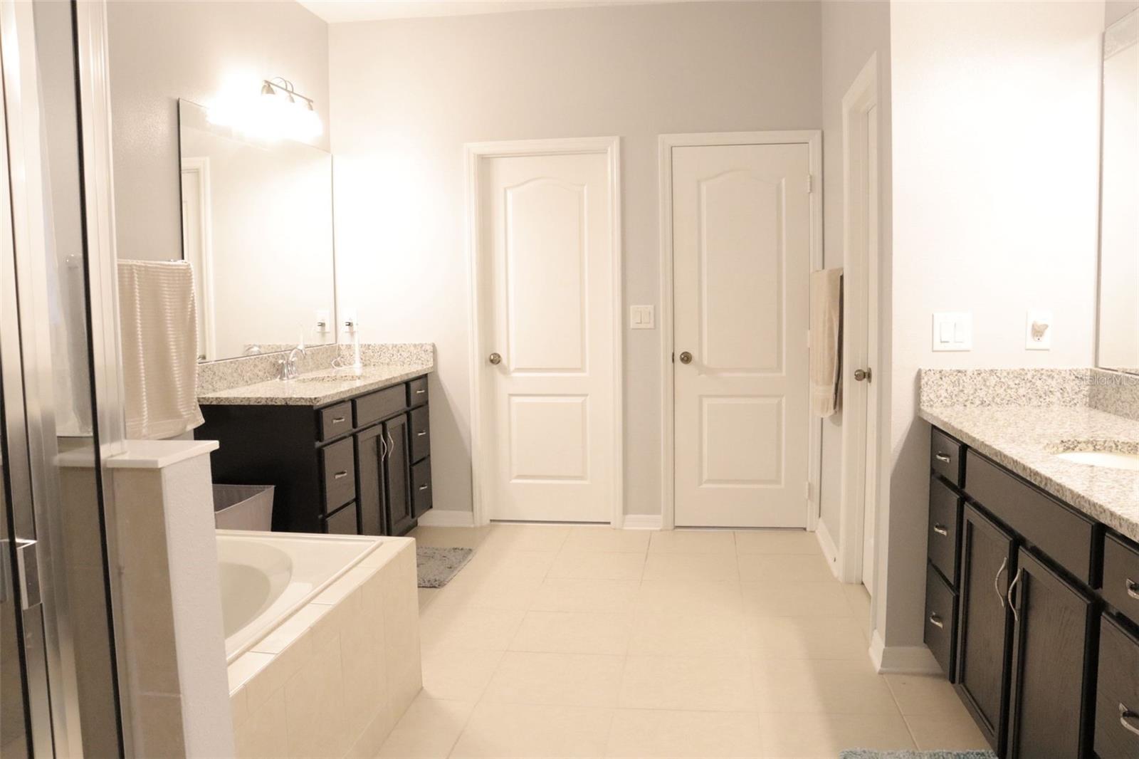 FOSTERS GROVE AT OVIEDO - Residential