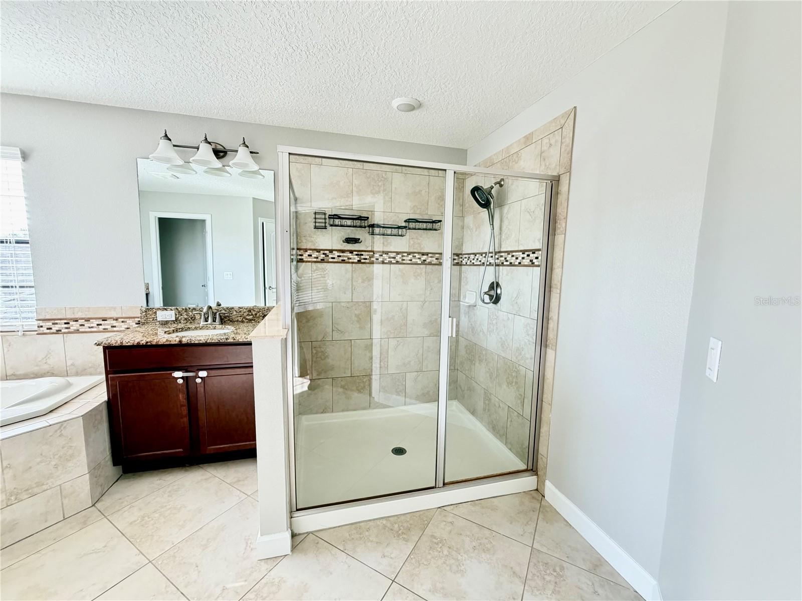 ALEXANDER RDG - Residential Lease