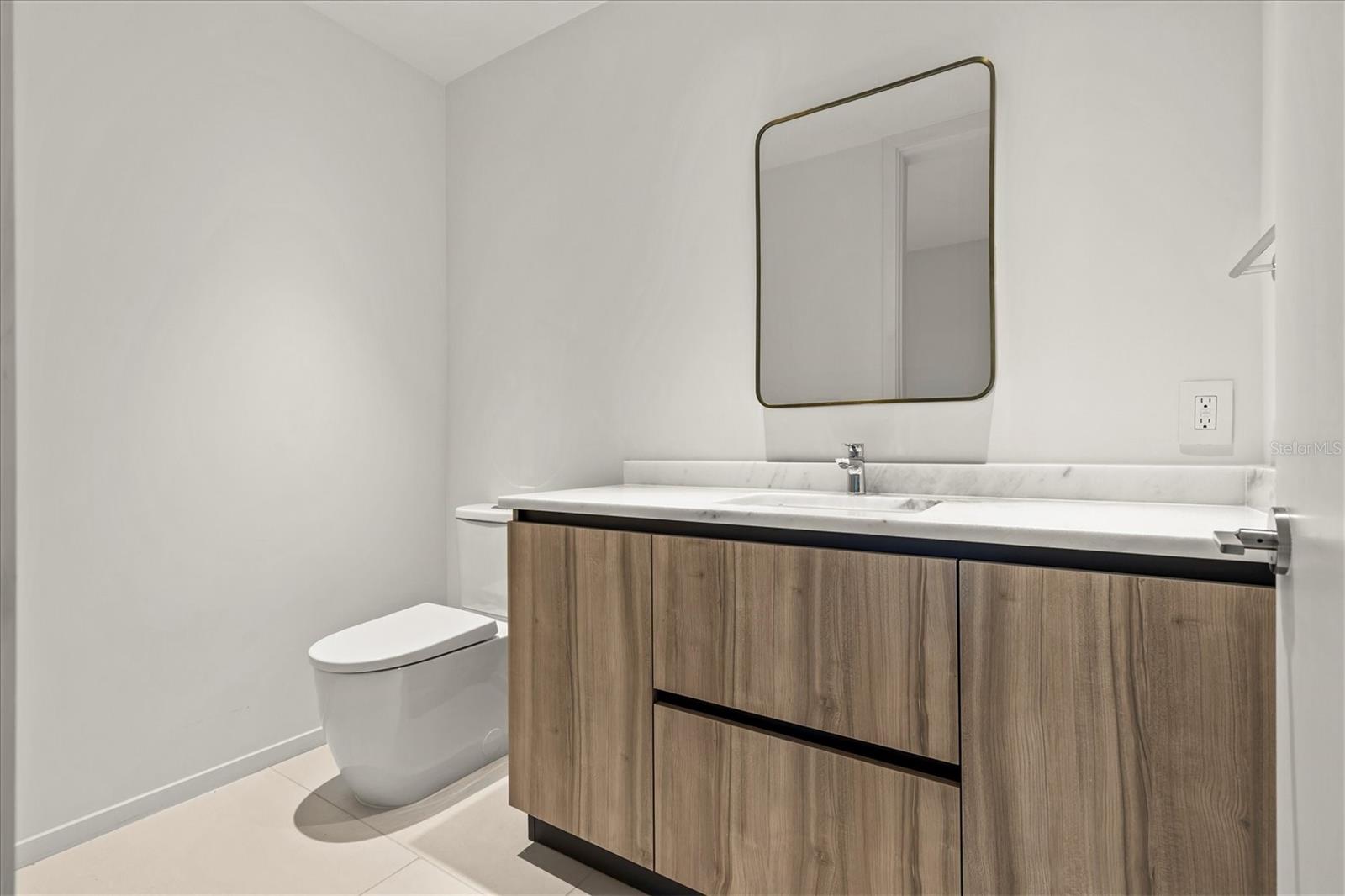 SERENA BY THE SEA CONDO - Residential