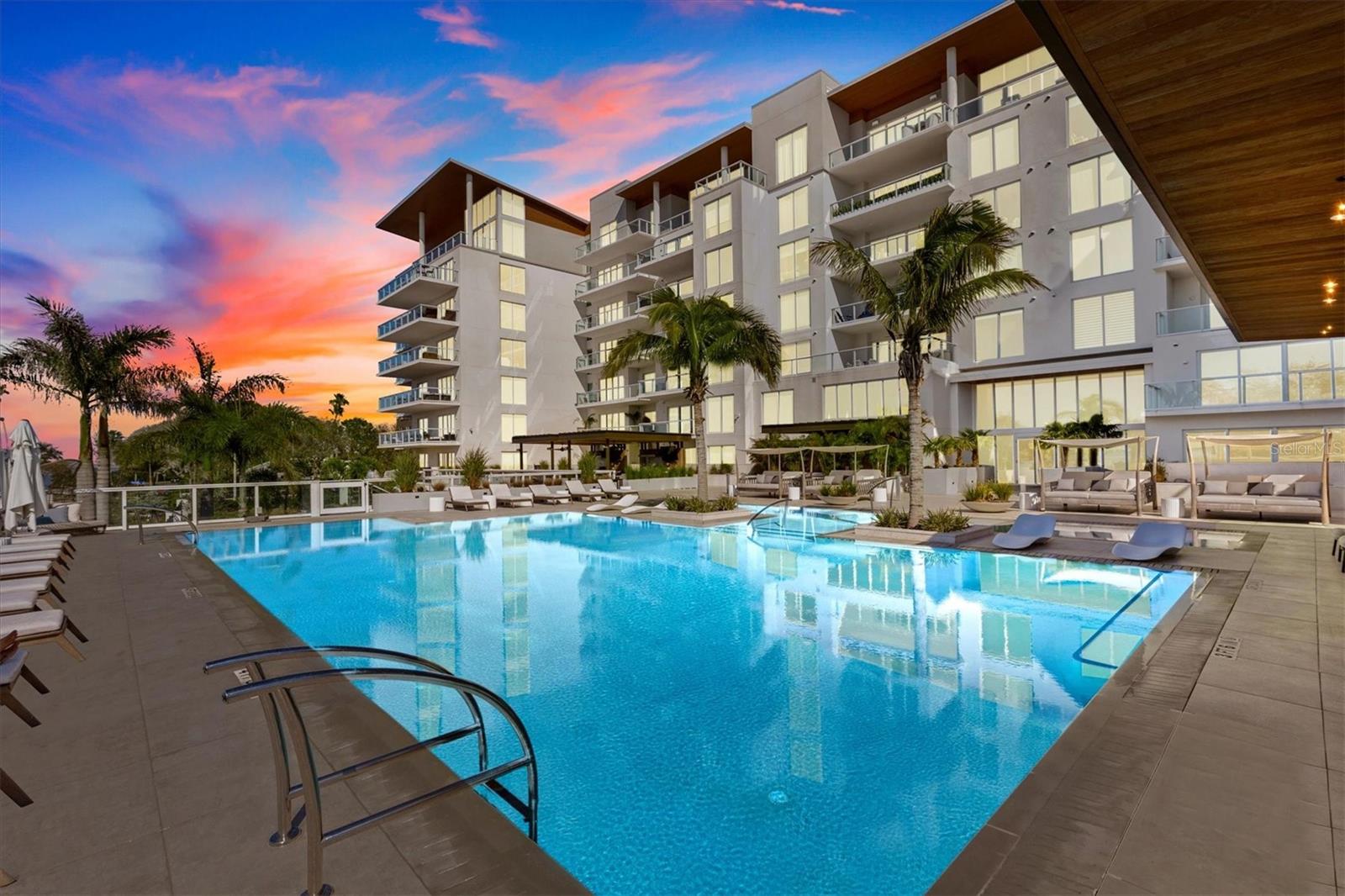 SERENA BY THE SEA CONDO - Residential