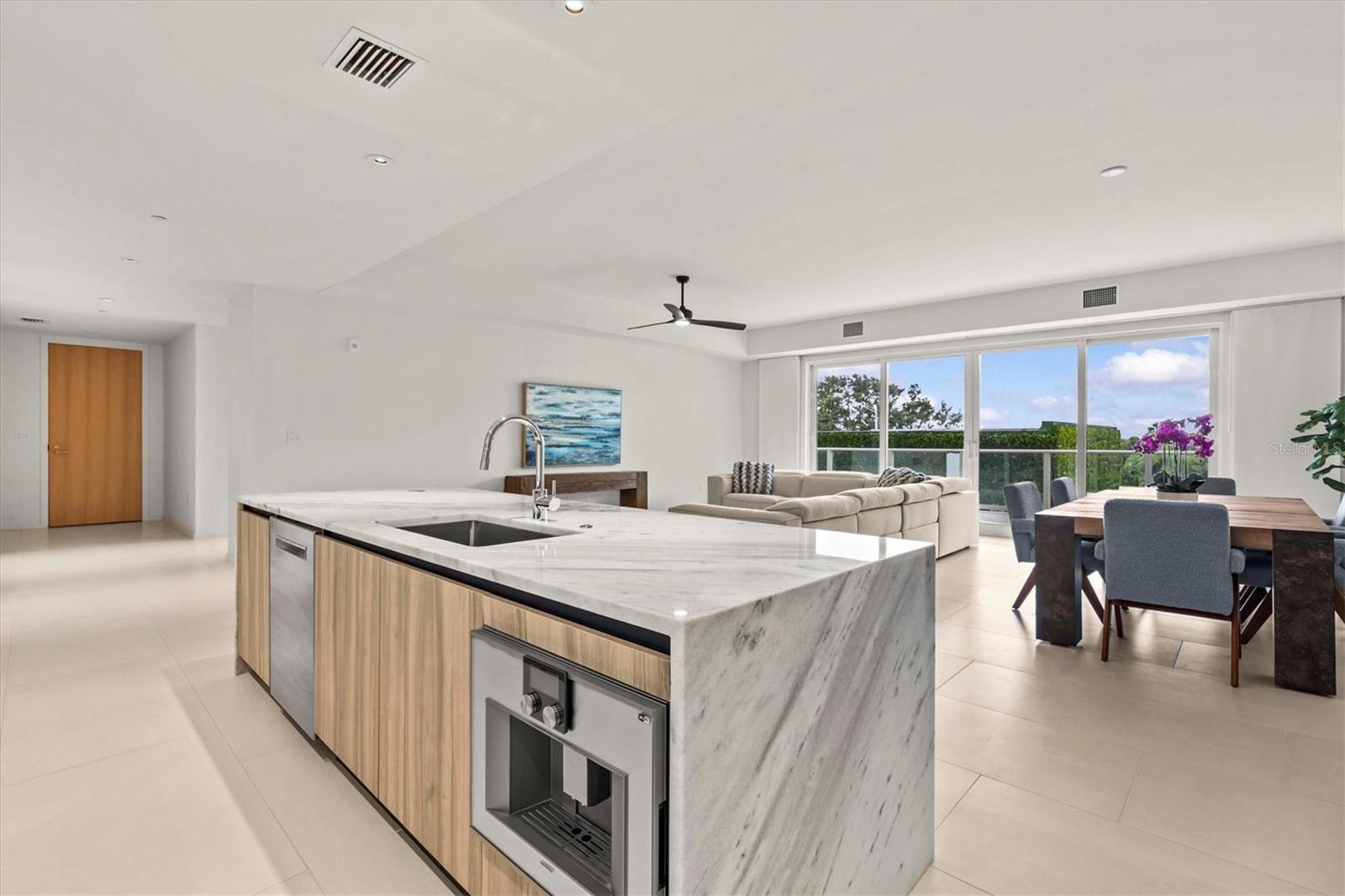 SERENA BY THE SEA CONDO - Residential