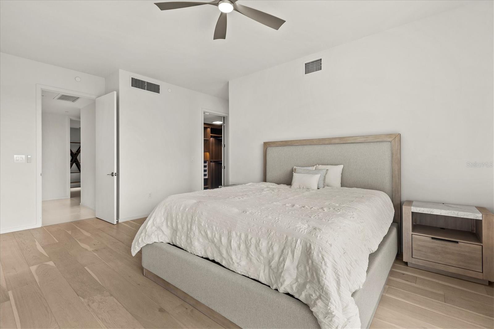 SERENA BY THE SEA CONDO - Residential