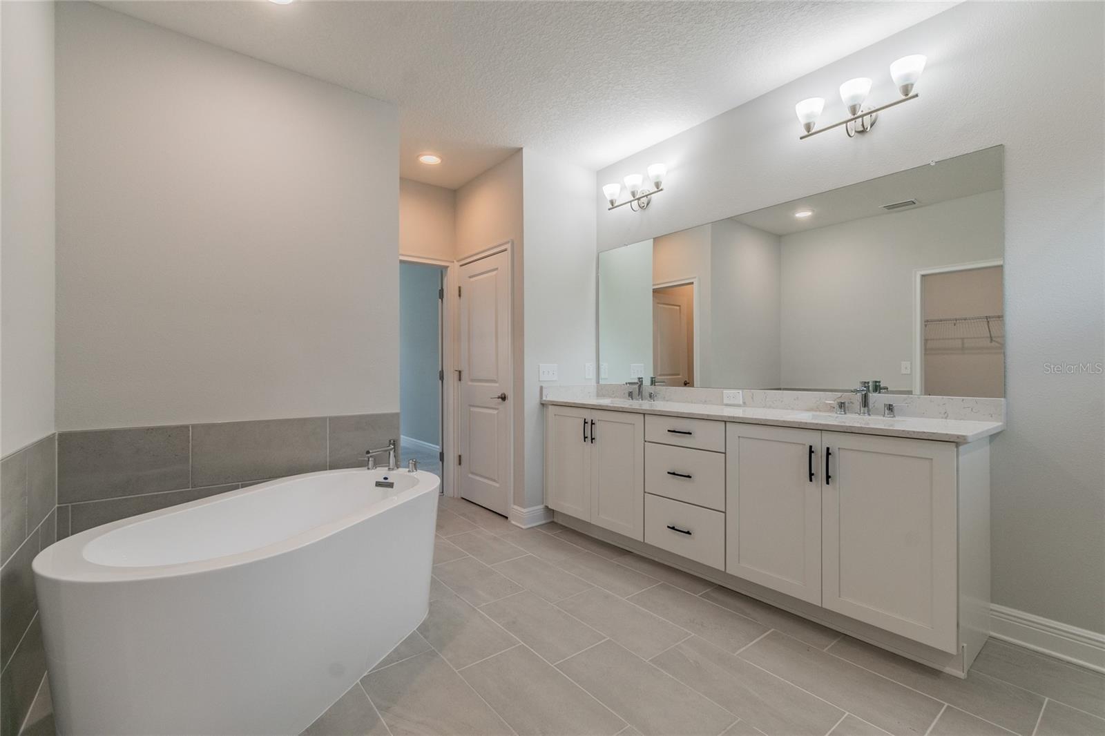 BALLAST POINT - Residential