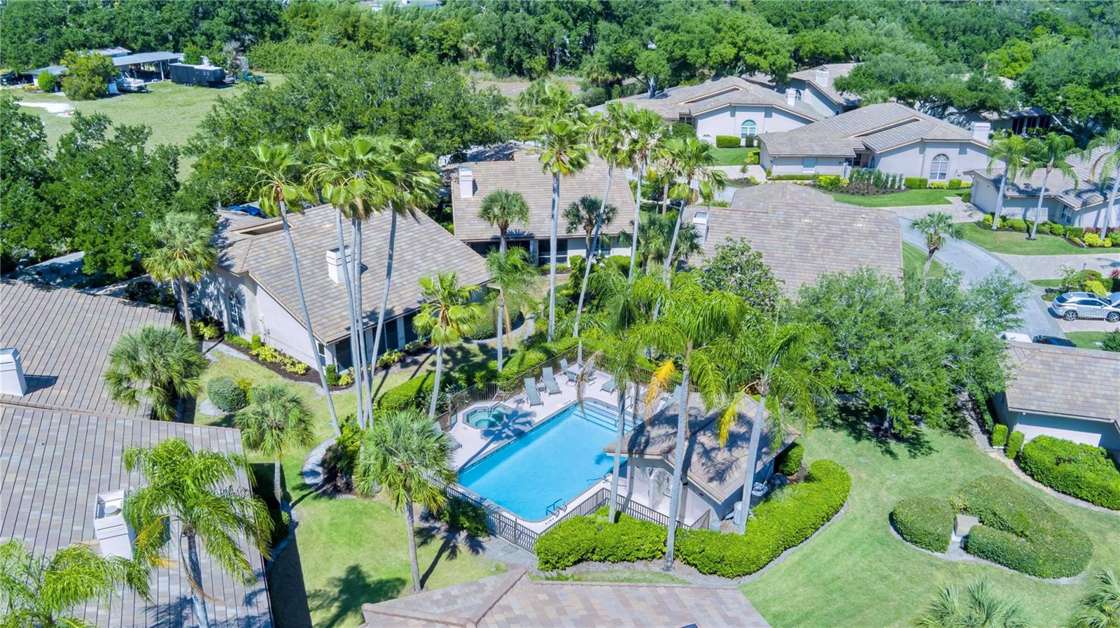 4424 HIGHLAND PARK 5