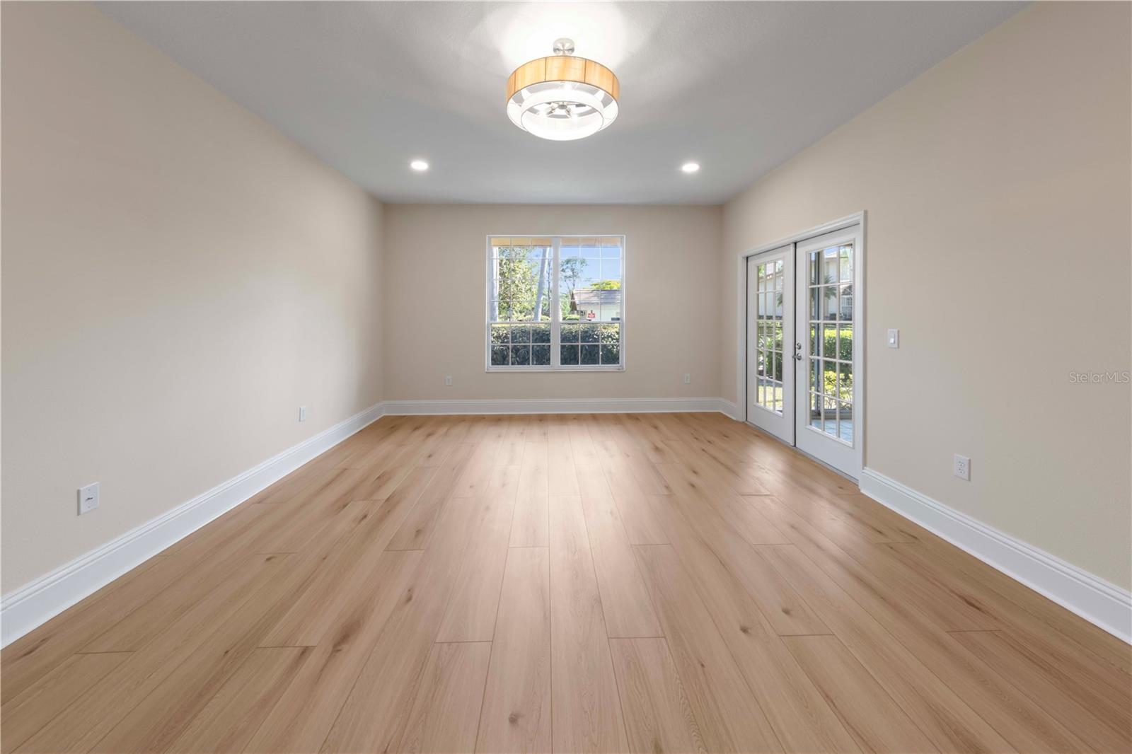 HIGHLAND PARK - Residential