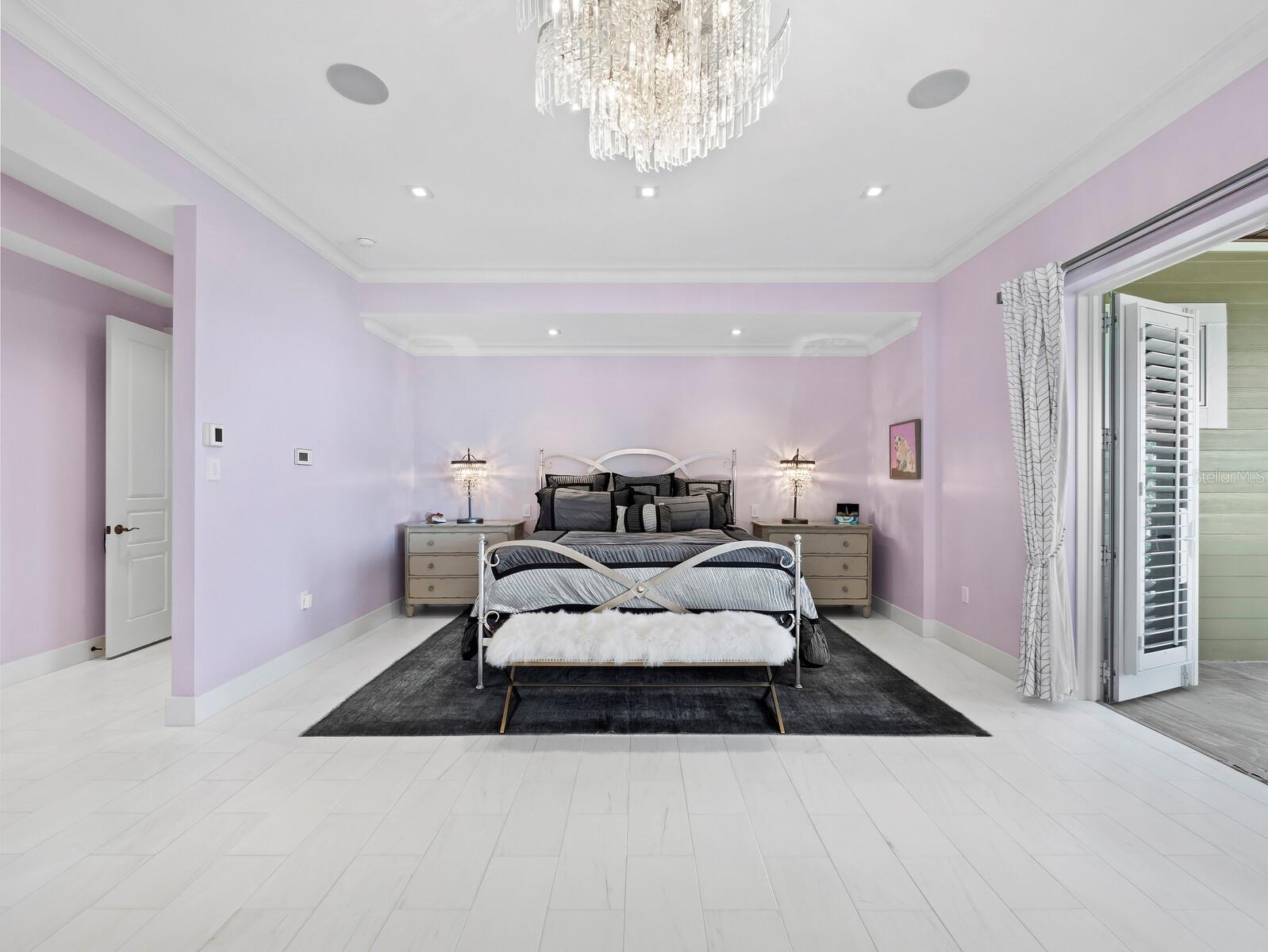 SANDY HOOK - Residential