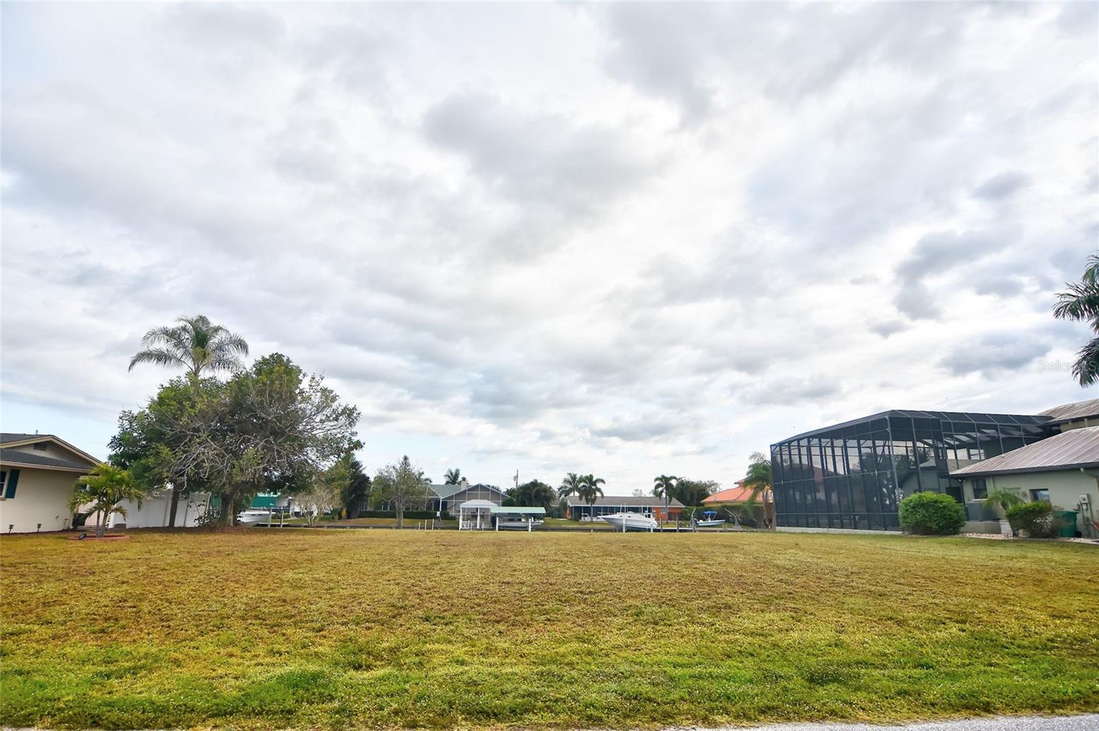 PORT CHARLOTTE SEC 043 - Land