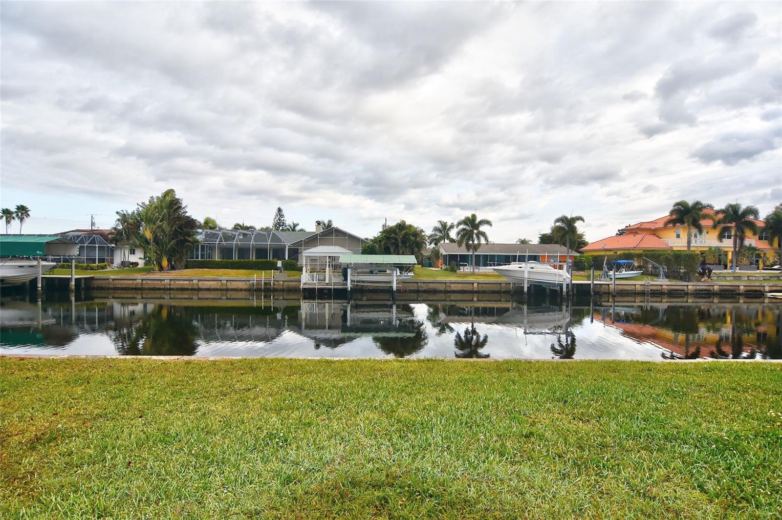 PORT CHARLOTTE SEC 043 - Land