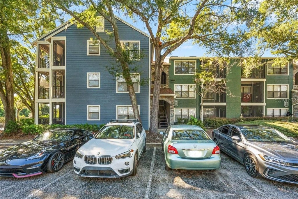 Photo of 8626 Bonaire Bay Lane #303, Tampa, FL 33614 (MLS # TB8559149)