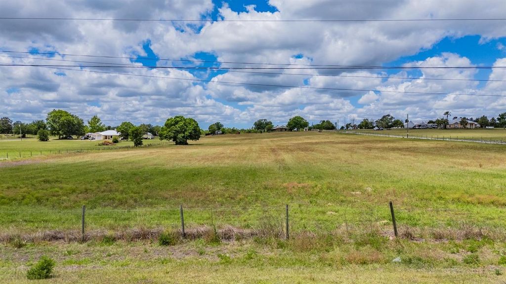 Photo of White Road, Brooksville, FL 34602 (MLS # TB8505046)