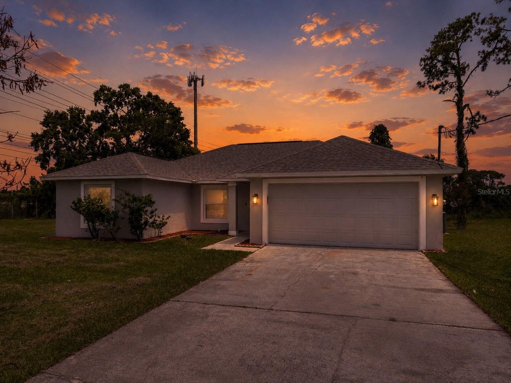 Photo of 201 Ronnie Circle, Orlando, FL 32811 (MLS # O6426897)