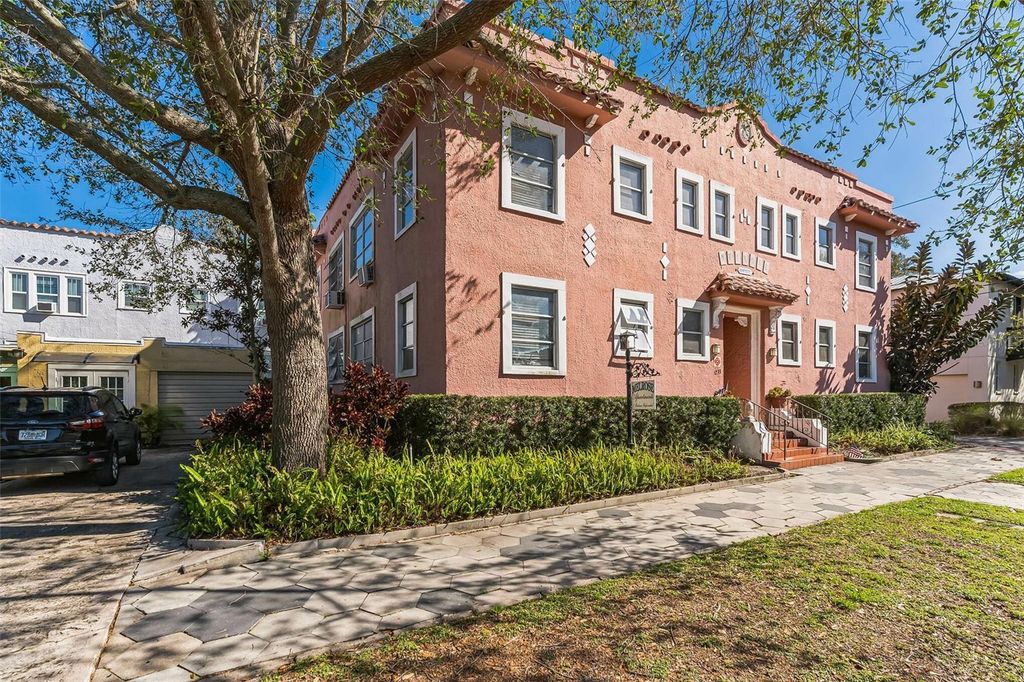 Photo of 1233 Oak Street NE, St Petersburg, FL 33701 (MLS # TB8473243)