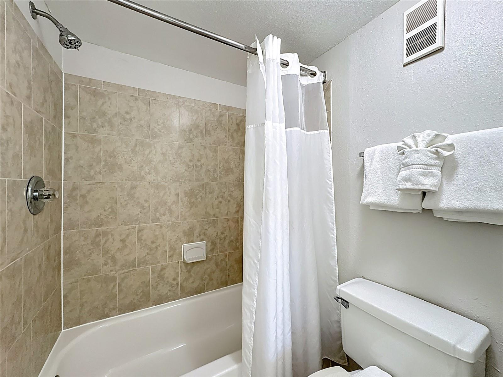 PARC CORNICHE CONDO PH 01 - Residential