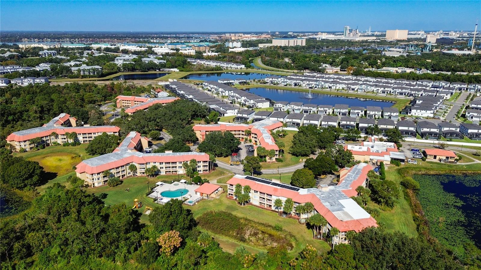 PARC CORNICHE CONDO PH 01 - Residential