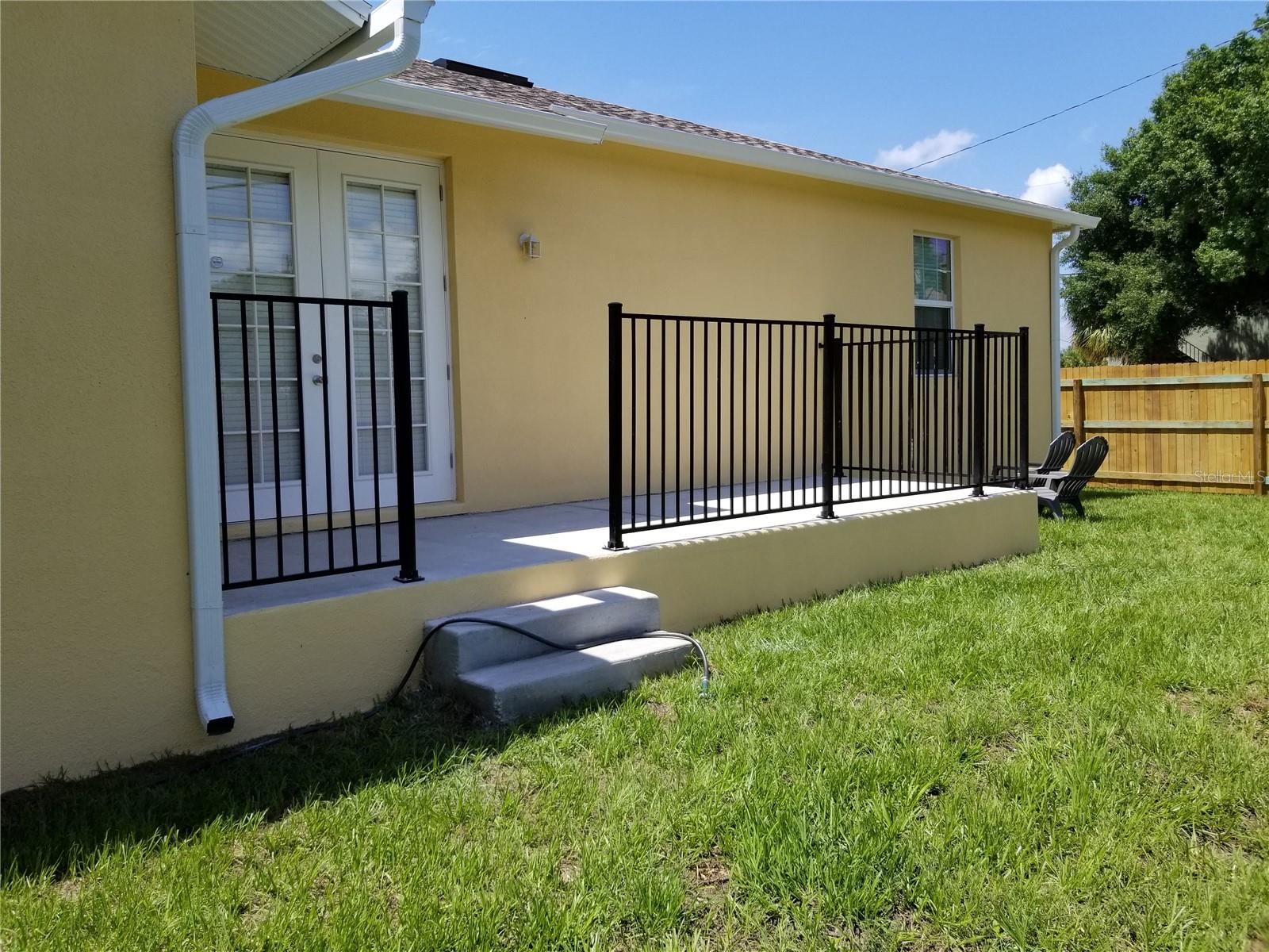 GANDY BLVD PARK 2ND ADD - Residential Lease