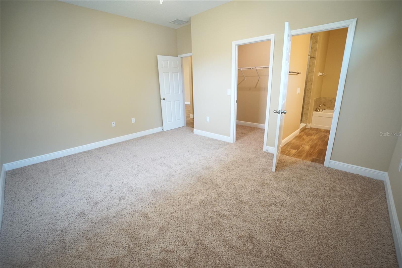 GANDY BLVD PARK 2ND ADD - Residential Lease