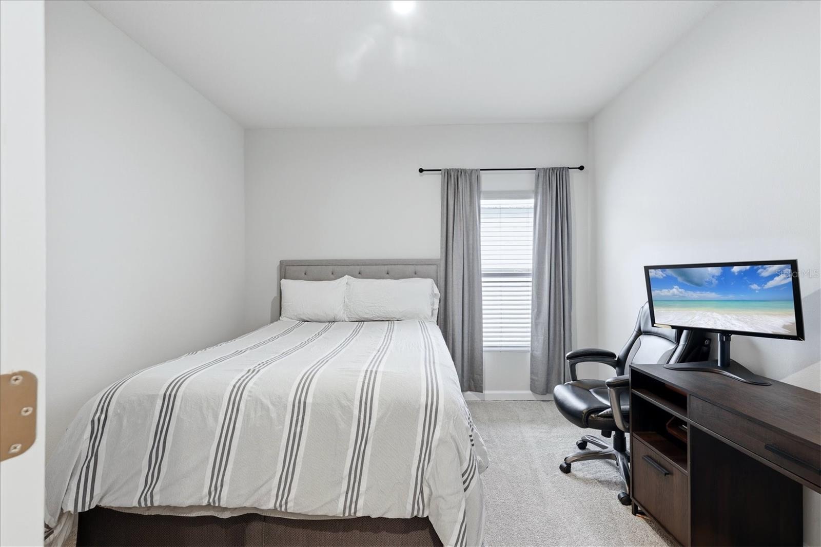 HILLWOOD PRESERVE - Residential