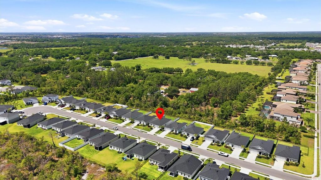 Photo of 806 170th Court E, Bradenton, FL 34212 (MLS # A4689599)