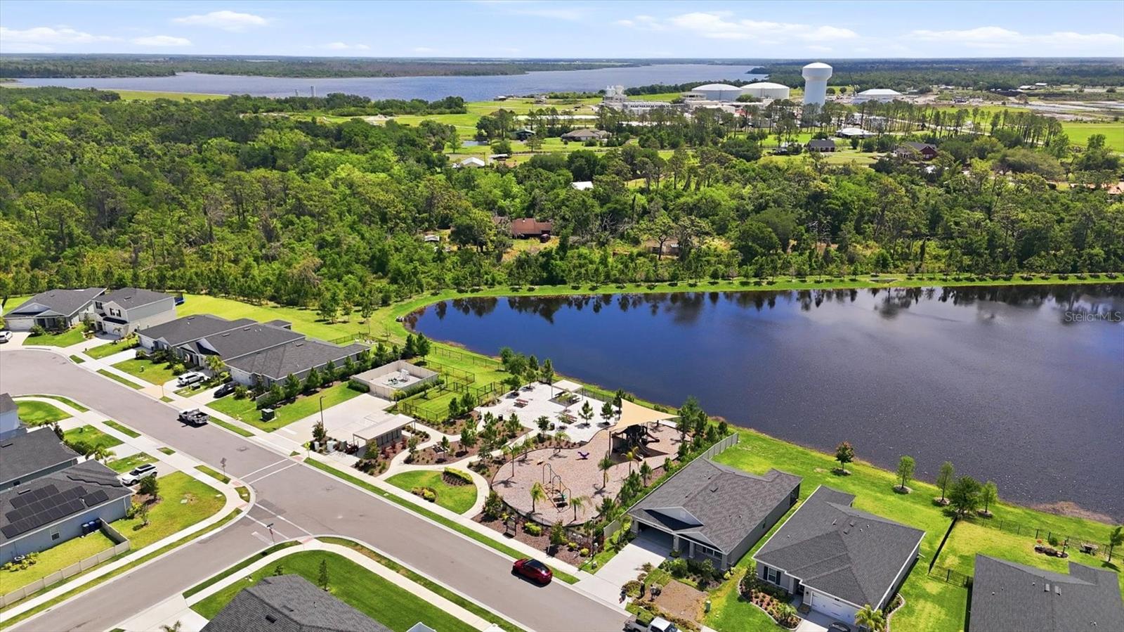 HILLWOOD PRESERVE - Residential