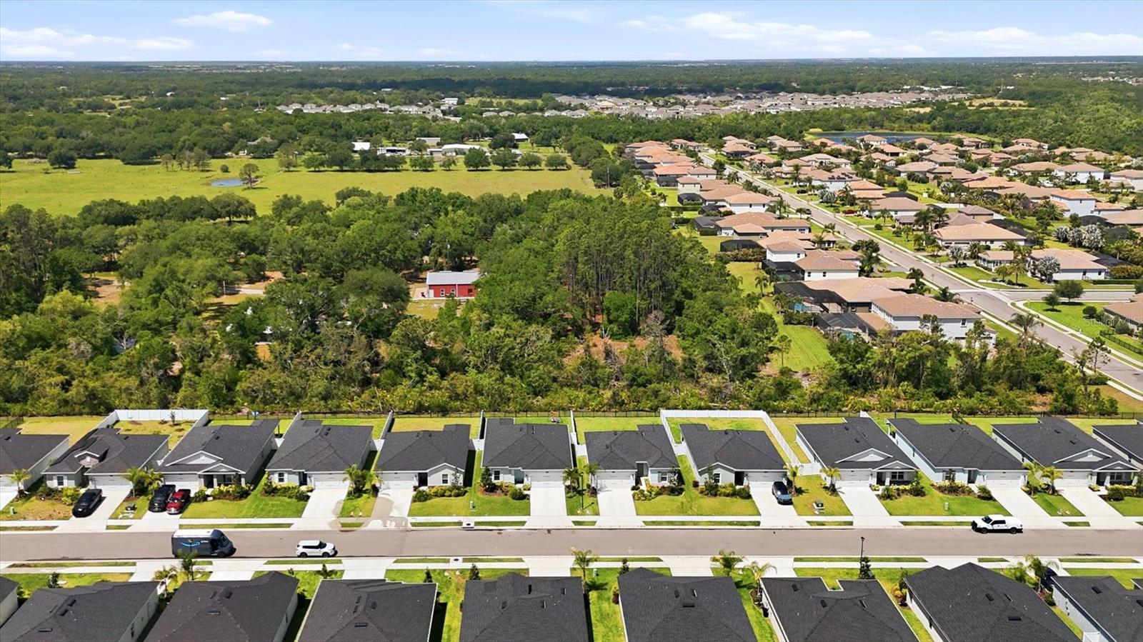 HILLWOOD PRESERVE - Residential