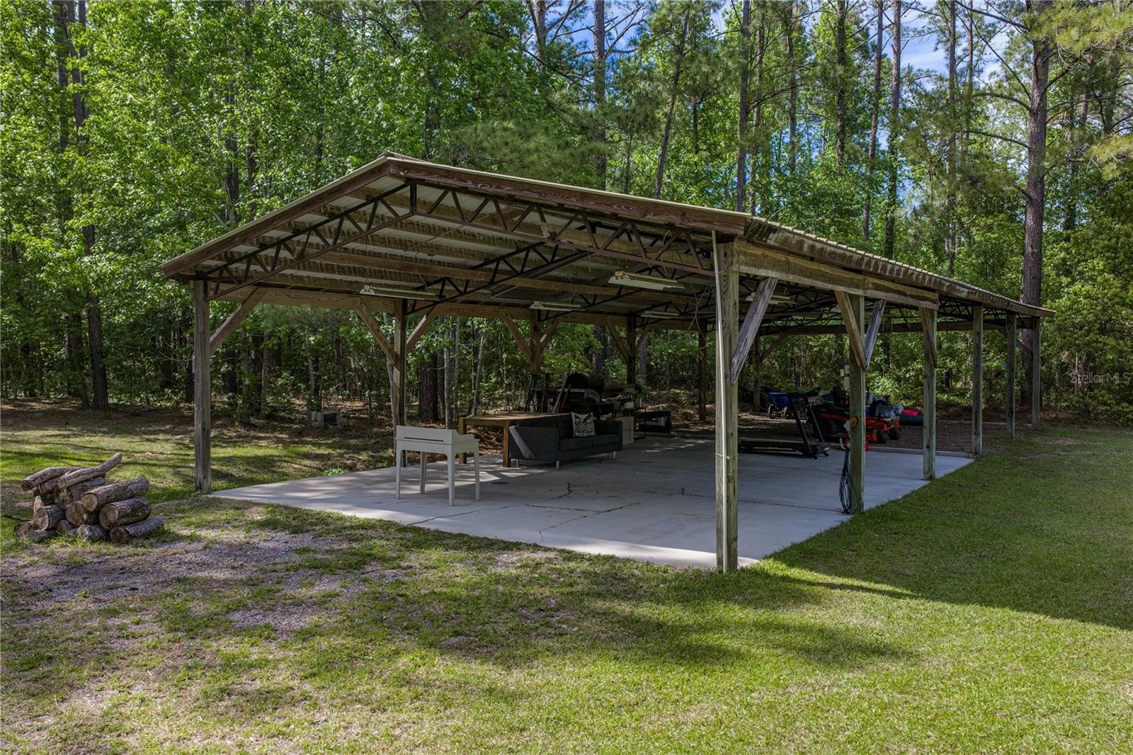 EAST BROOKSVILLE - Residential
