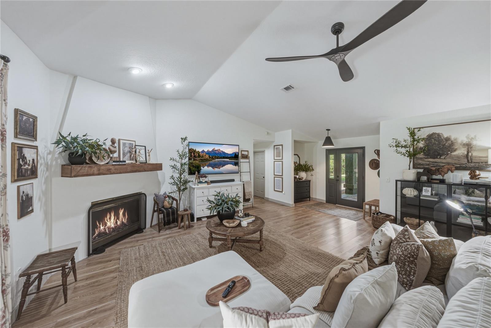 EAST BROOKSVILLE - Residential