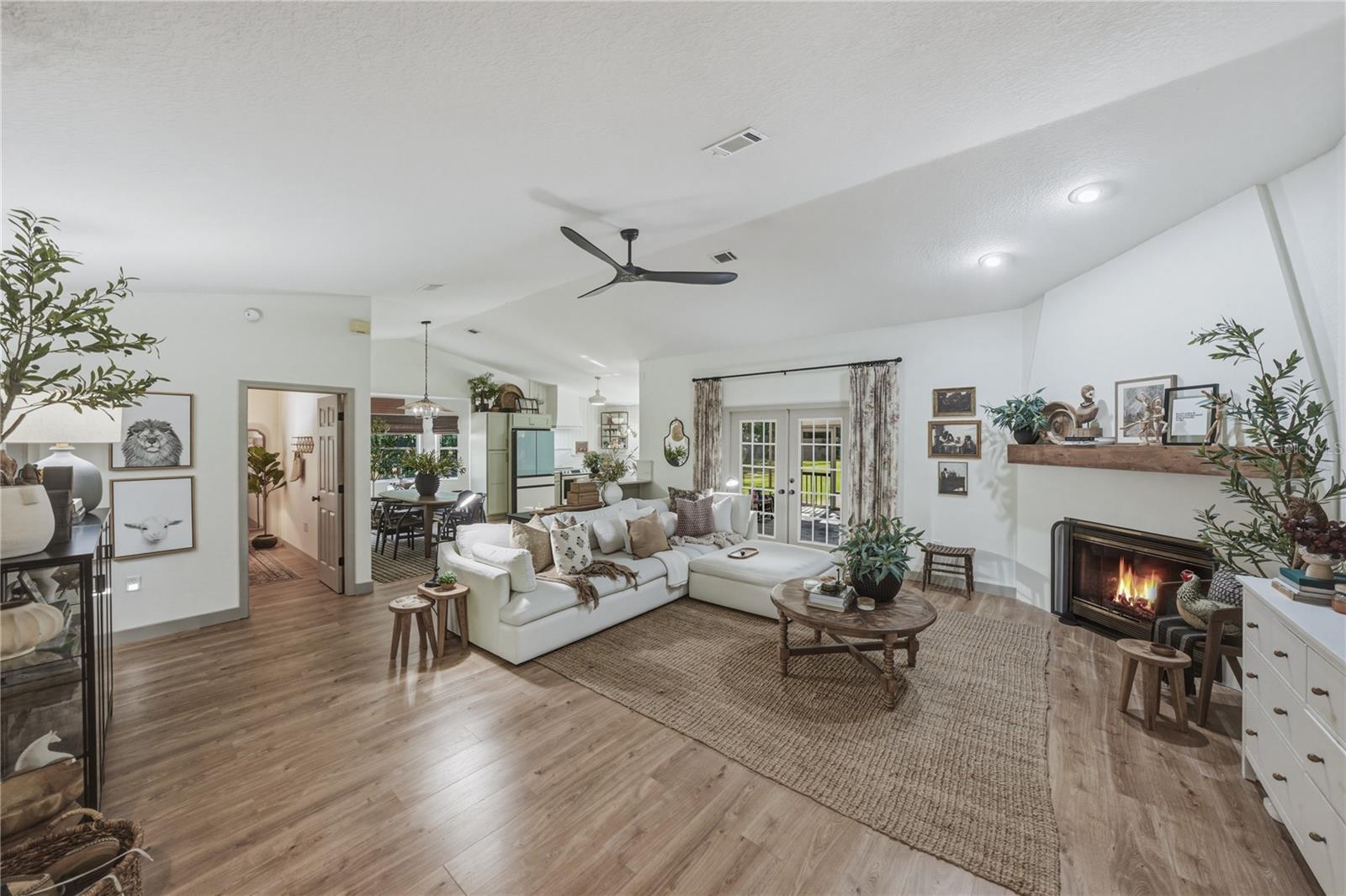 EAST BROOKSVILLE - Residential